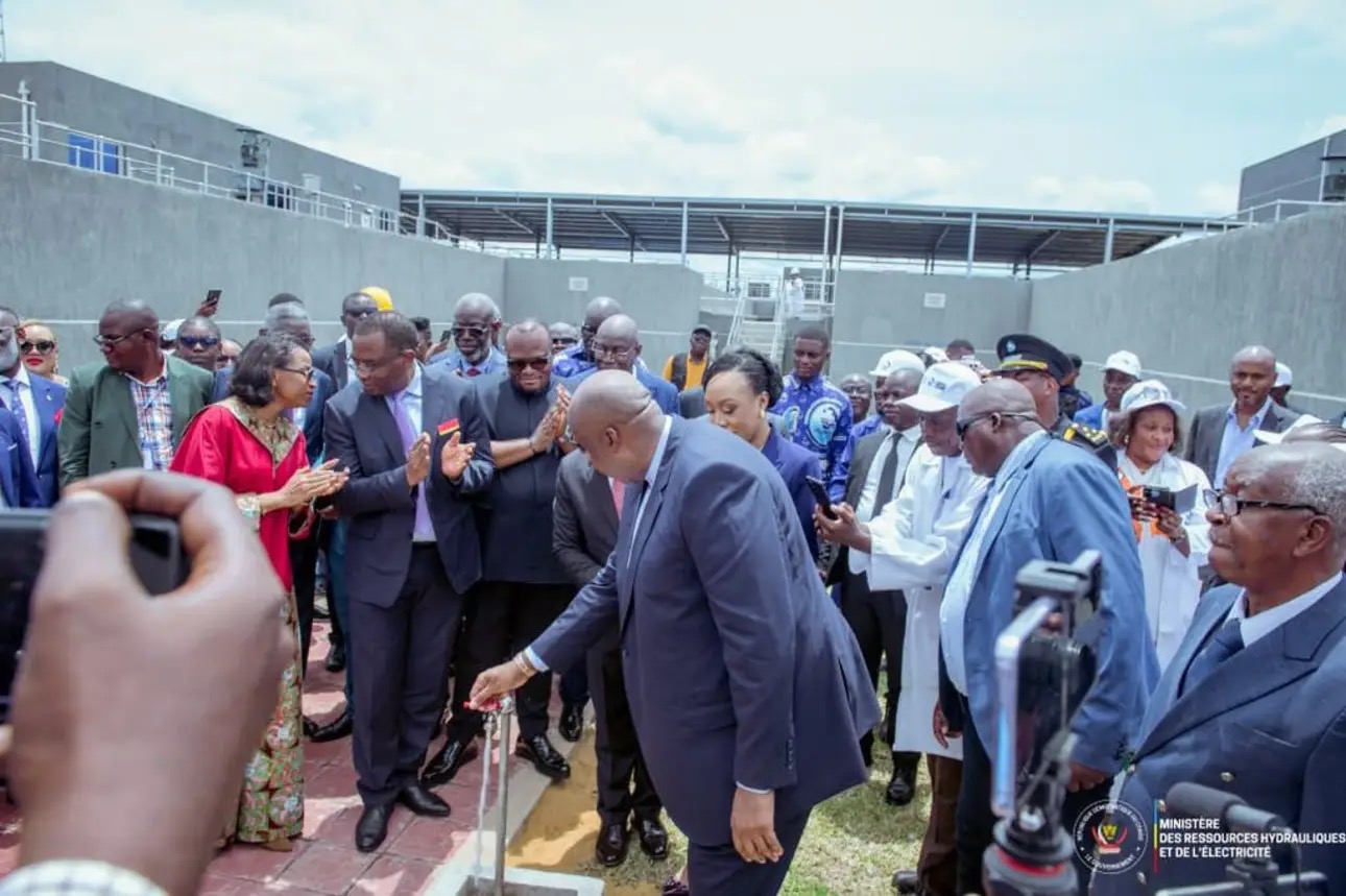 FIN DES PÉNURIES D’EAU